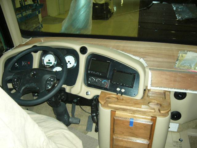 83262_Bus_007